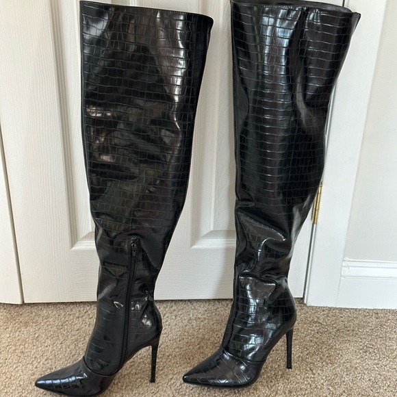 Black Croc-Embossed thigh High Boots - Picture 2 of 12